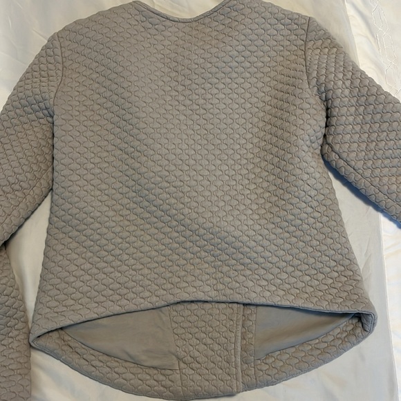 Club Monaco Quilted cropped Jacket size small - Picture 5 of 7